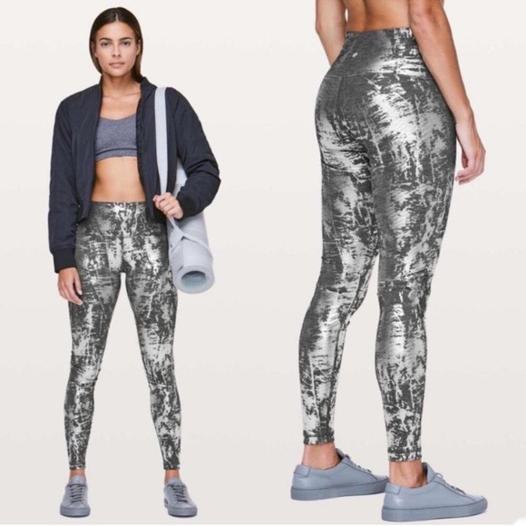 lululemon athletica Pants - Lululemon Wunder Under High Rise Tight 28” inseam in Brindle Foil Size 6